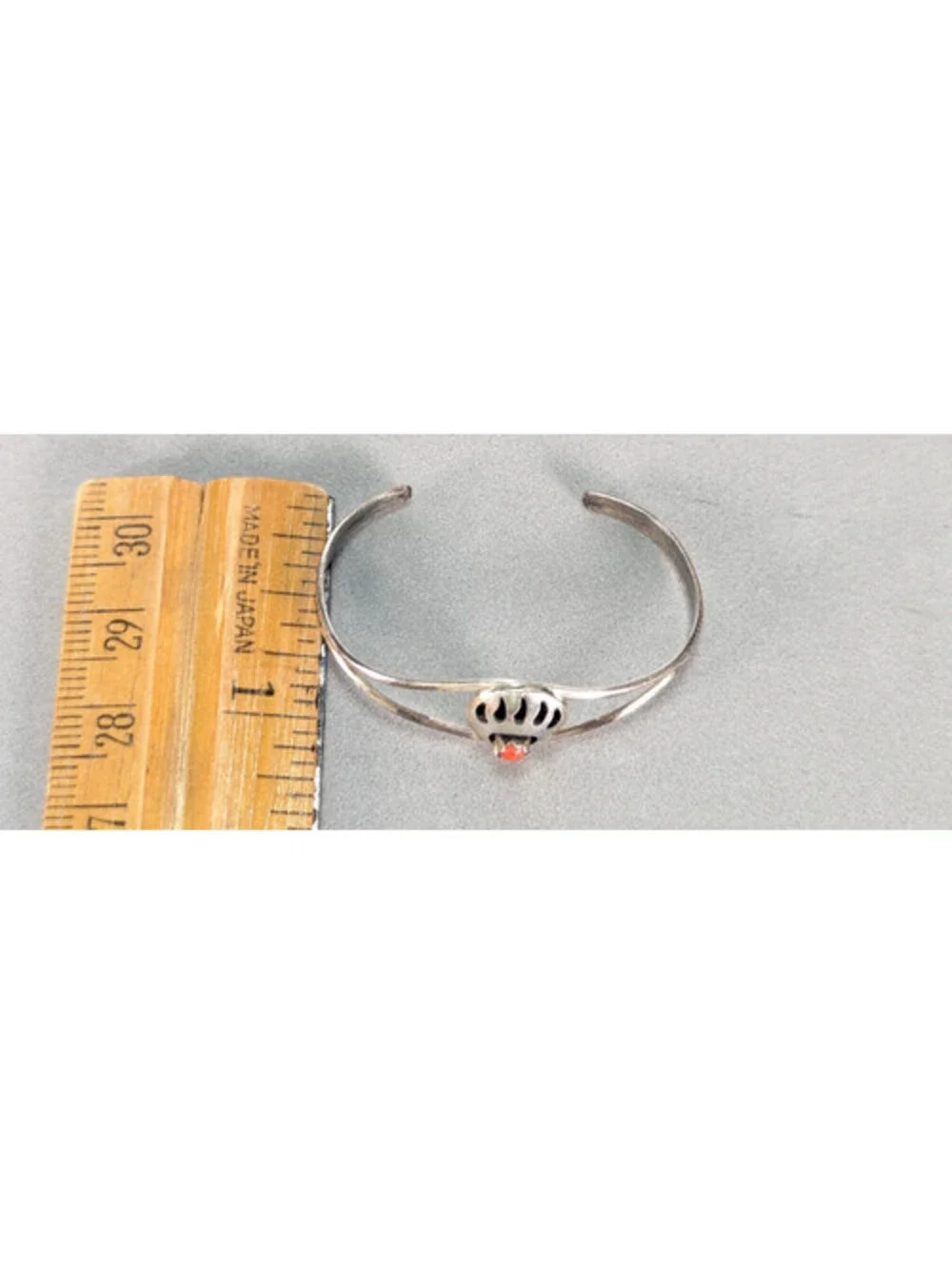 VTG Bear Paw Infant Baby Cuff Bracelet Sterling Silver Coral Native American